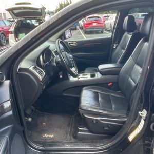صورة مصغرة 32 لـ 2012 JEEP GRAND CHEROKEE LAREDO