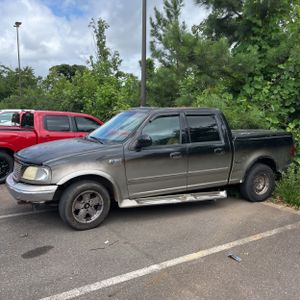 صورة 3 لـ 2003 FORD F-150 XLT