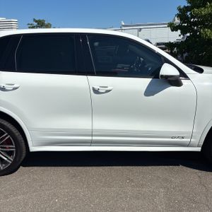 2016 Porsche CAYENNE GTS 照片 11