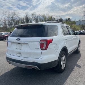 FORD EXPLORER XLT - 8