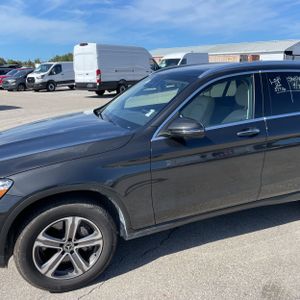 MERCEDES-BENZ GLC - 2