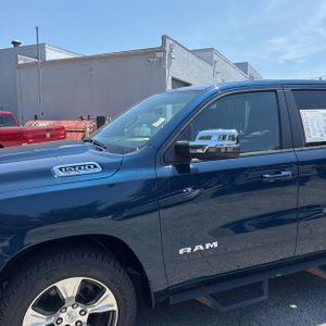 2023 RAM 1500 LARAMIE 照片 2