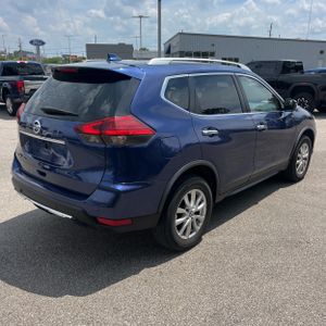 2020 Nissan ROGUE SV — фото 8