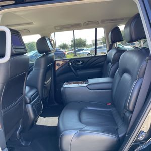 2015 Infiniti QX80 BASE thumbnail 33