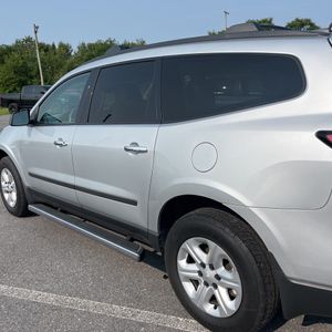 2017 Chevrolet TRAVERSE LS — миниатюра 60