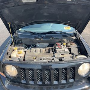 2012 JEEP PATRIOT LATITUDE — миниатюра 41