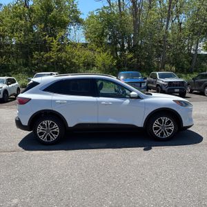 FORD ESCAPE SEL - 10