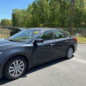 NISSAN ALTIMA 2.5 SV - 2