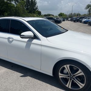 2017 Mercedes-BENZ E-CLASS — миниатюра 13