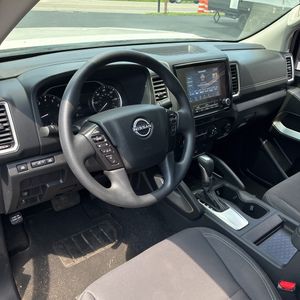 صورة مصغرة 36 لـ 2022 Nissan FRONTIER SV