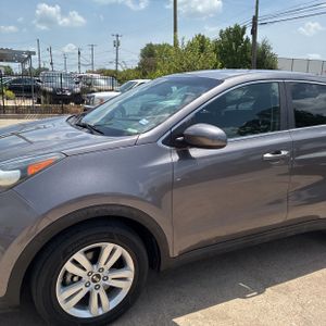صورة 2 لـ 2017 KIA SPORTAGE LX