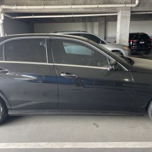 MERCEDES-BENZ E-CLASS - 9