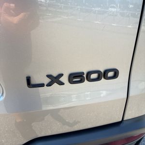 صورة 23 لـ 2022 Lexus LX 600 LUXURY