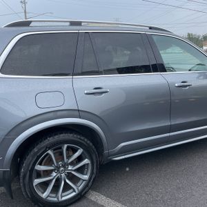 2017 Volvo XC90 T6 MOMENTUM — фото 9