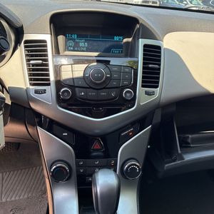 2015 Chevrolet CRUZE LS AUTO 缩略图 37