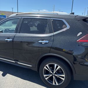 2018 Nissan ROGUE SL — фото 6