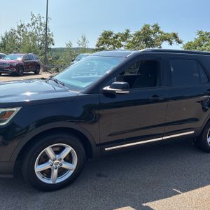 صورة 2 لـ 2016 FORD EXPLORER XLT