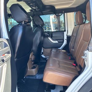 صورة 33 لـ 2016 JEEP WRANGLER UNLIMITED RUBICON