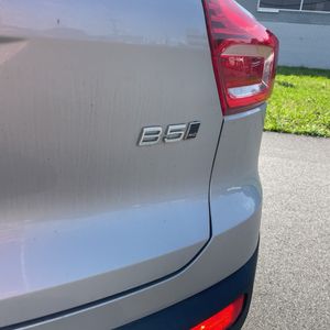 2023 Volvo XC40 CORE — миниатюра 23