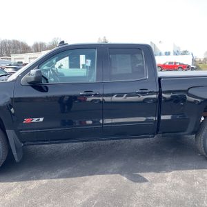 CHEVROLET SILVERADO 1500 LD LT Z71 - 4