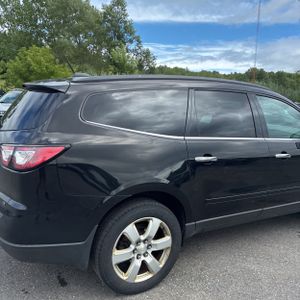 2017 Chevrolet TRAVERSE LT 照片 9