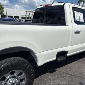 FORD F-350 SUPER DUTY LARIAT - 9