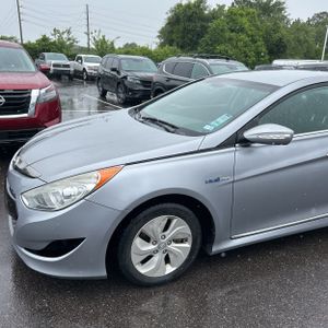 HYUNDAI SONATA HYBRID BASE - 2