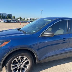 FORD ESCAPE SE - 2