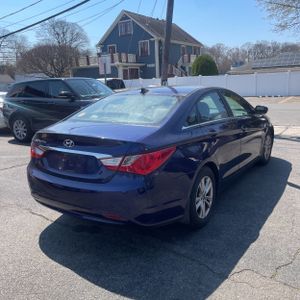 HYUNDAI SONATA GLS - 8