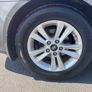 2013 Hyundai SONATA GLS — миниатюра 19