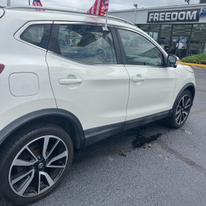 2019 Nissan ROGUE SPORT SL — фото 9