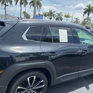 2025 Mazda CX-50 2.5 S PREMIUM PLUS photo 9