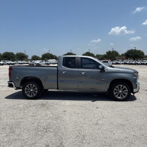 صورة 10 لـ 2020 Chevrolet SILVERADO 1500 LT