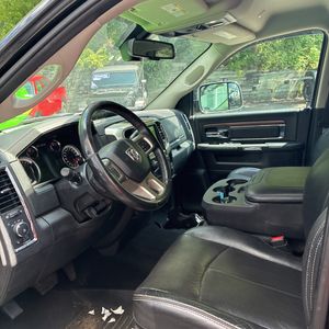 صورة مصغرة 31 لـ 2018 RAM 2500 LARAMIE