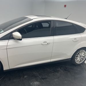 FORD FOCUS TITANIUM - 4