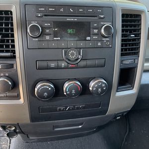 2011 RAM RAM 1500 ST — миниатюра 37