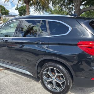 BMW X1 SDRIVE28I - 6