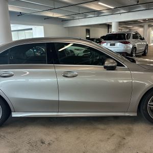 2020 Mercedes-BENZ A-CLASS 照片 11
