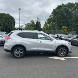 صورة 10 لـ 2016 Nissan ROGUE SL