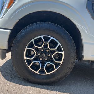 صورة مصغرة 17 لـ 2023 FORD F-150 XLT