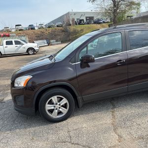 CHEVROLET TRAX LT - 2