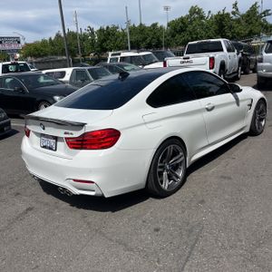 BMW M4 BASE - 8
