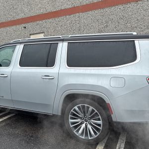 JEEP GRAND WAGONEER L SERIES III - 6