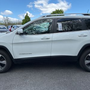 JEEP CHEROKEE LIMITED - 4