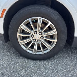 2017 Cadillac XT5 LUXURY — фото 17