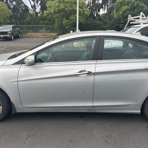 HYUNDAI SONATA LIMITED - 4