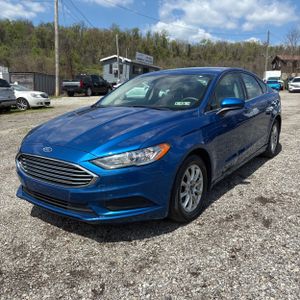 FORD FUSION S - 1
