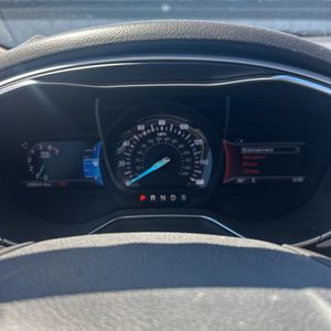 صورة مصغرة 37 لـ 2016 FORD FUSION SE