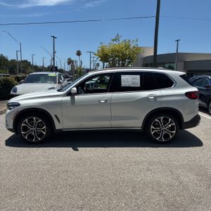 2022 BMW X5 SDRIVE40I — фото 3