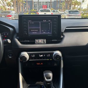 2021 Toyota RAV4 XLE PREMIUM 照片 38